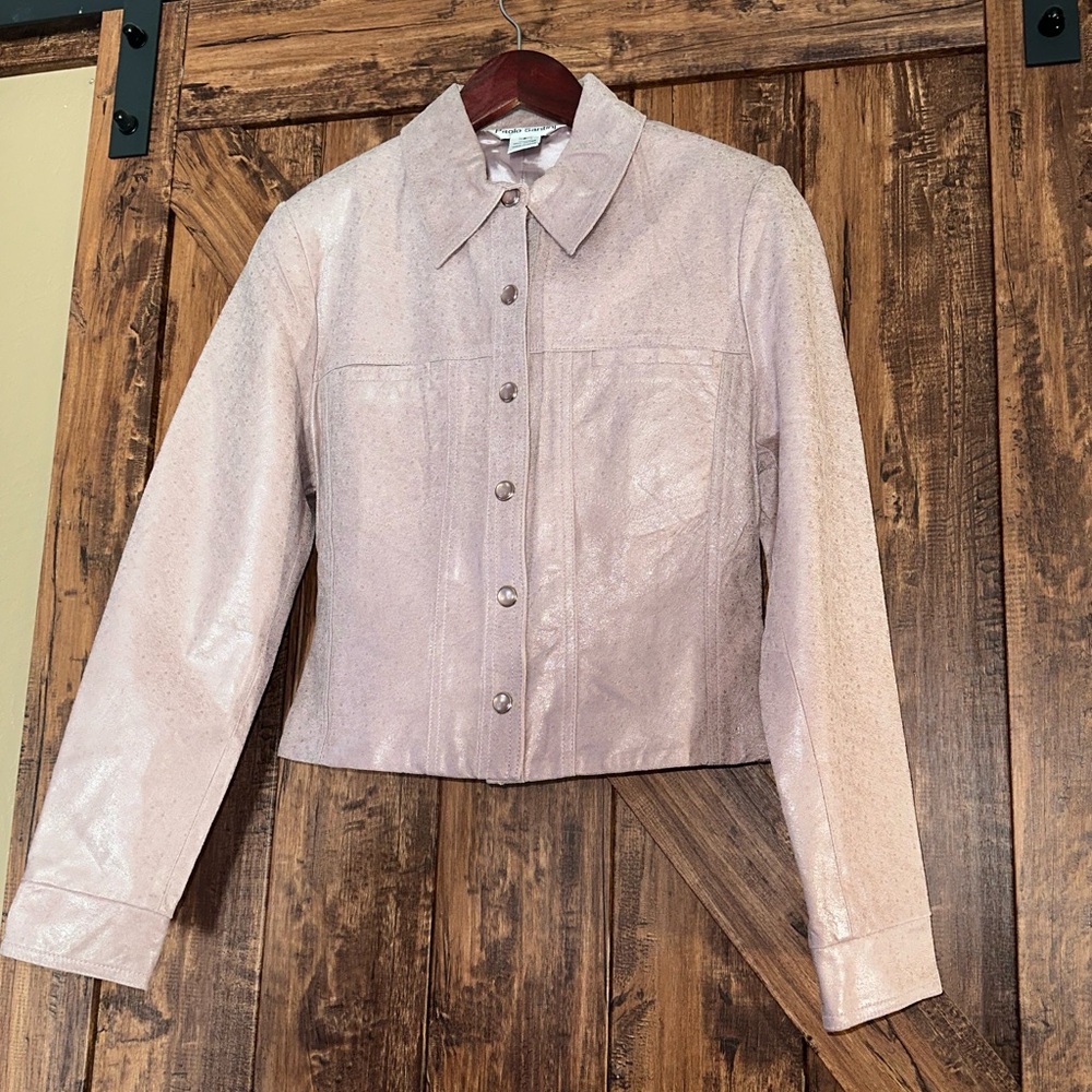 Elegant Light Pink Leather Jacket